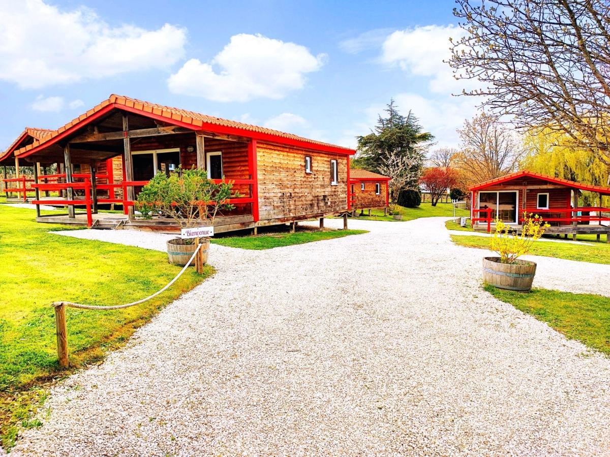 Les Chalets De Sancerre Thauvenay Exterior photo